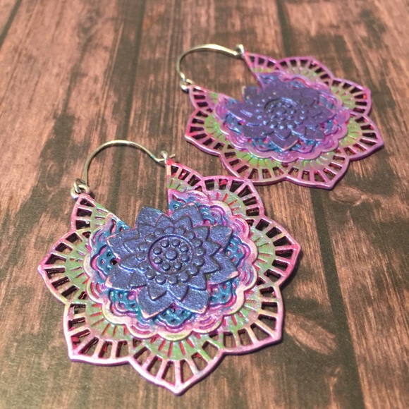 purple lotus flower earrings tibetan tribal vibe - Picture 5 of 8